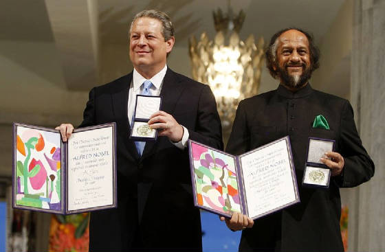 RSBC member Al Gore accepts Nobel Peace Prize